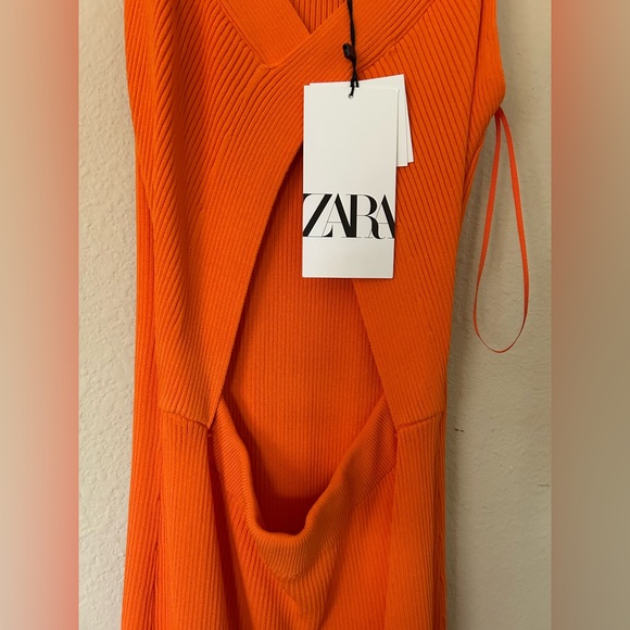 NWT Bloggers Fav Zara Orange Cut-Out Midi Dress Large - Picture 6 of 8